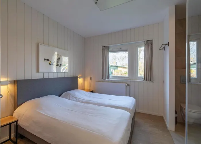 Feriehus In Sint Maartenszee Near The